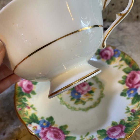 Paragon England Tapestry Pattern Green Pink Floral Band Tea Cup & Saucer 464 - Picture 3 of 5